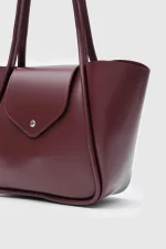 Elegant Maroon Handbag - Image 4