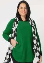 Elegant Green Knit Pullover With Pocket Design