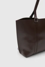 Elegant Brown Tote Bag - Image 5