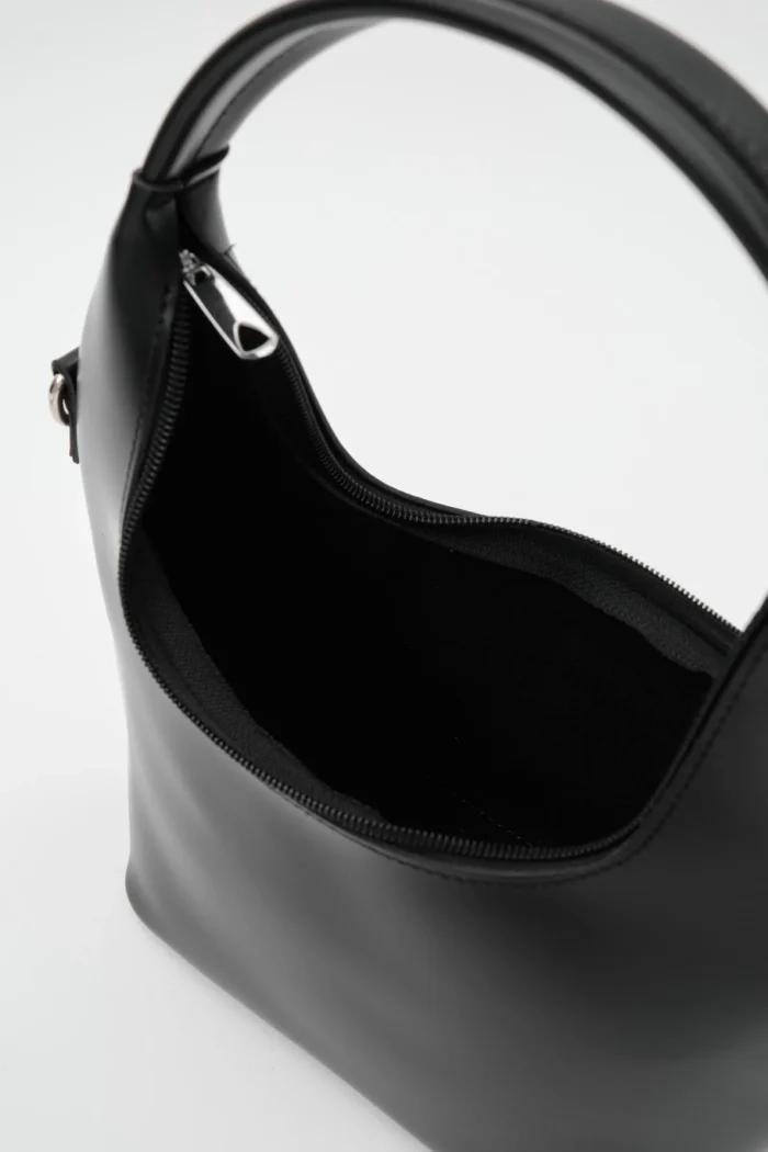 Elegant Black Hobo Bag - Image 5