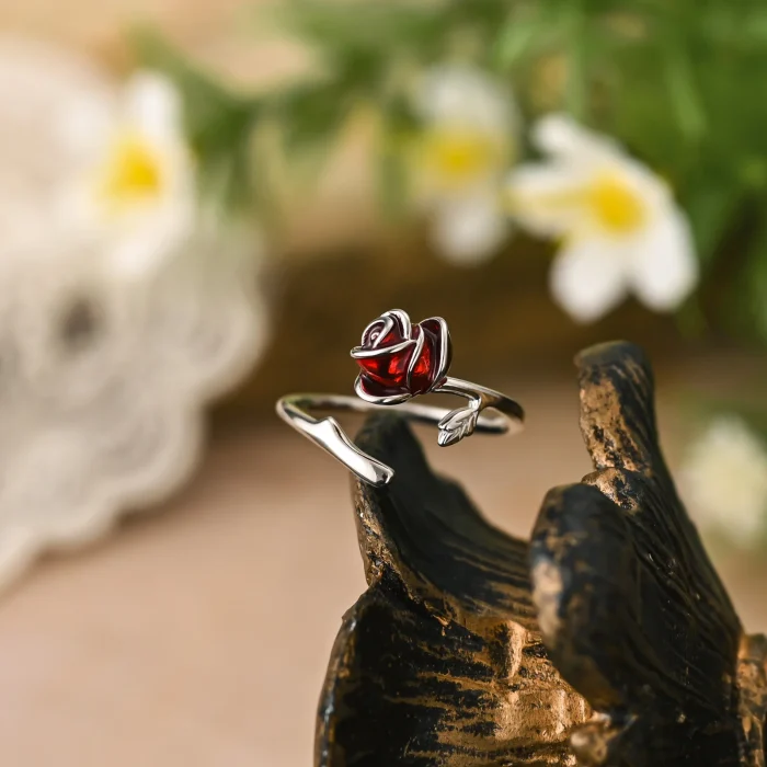 Elegant Rose Bloom Ring - Image 3