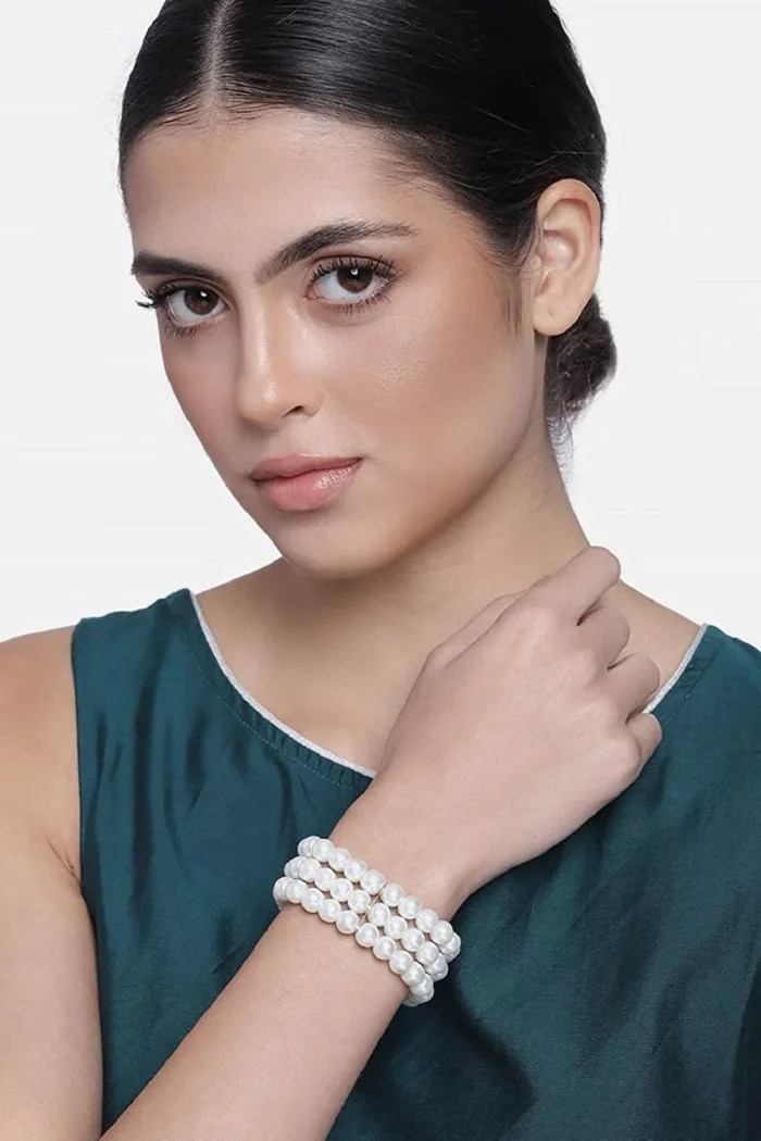 Elegant Faux Pearl Multi-Strand Bracelet - Image 1