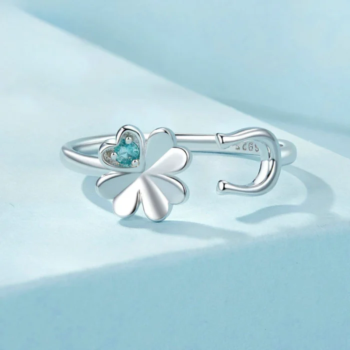 Elegant Four-Leaf Clover Open Ring - Image 2