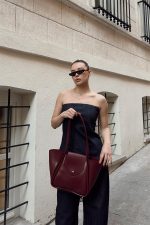 Elegant Maroon Handbag - Image 7