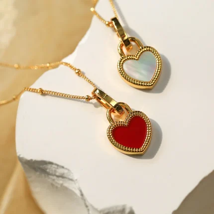 Charming Heart Pendant Necklace