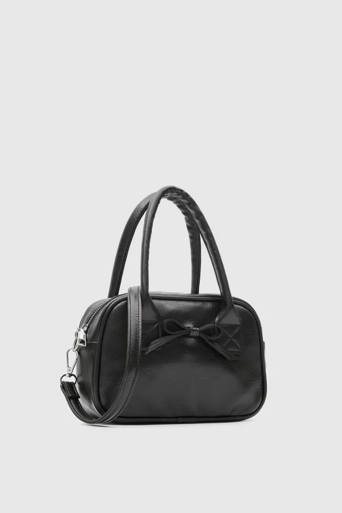 Elegant Black Handbag With Bow Detail - Image 3